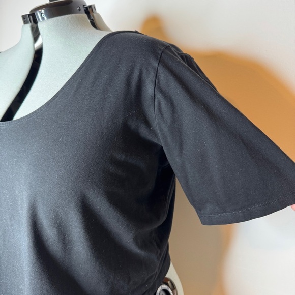 ASOS Crop Tee with Scoop Neckline - Picture 2 of 4